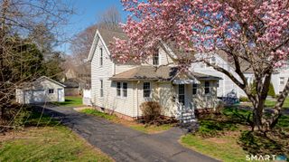 22 Colony Street, Hamden, CT 06518