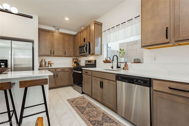 10417 Rose Palisade Street, Las Vegas, NV 89141