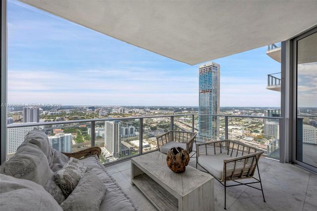 851 NE 1st Ave 3708, Miami, FL 33132