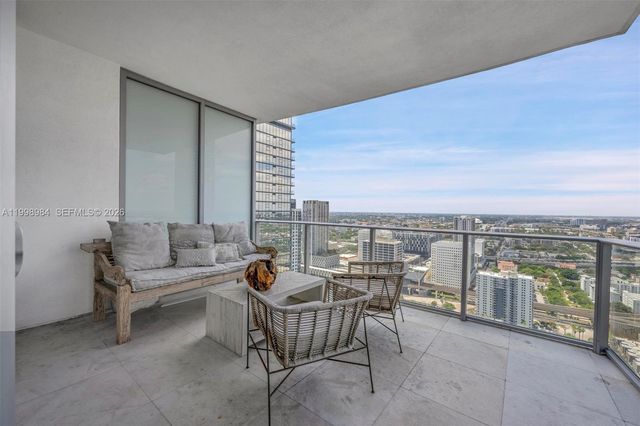 851 NE 1st Ave 3708, Miami, FL 33132