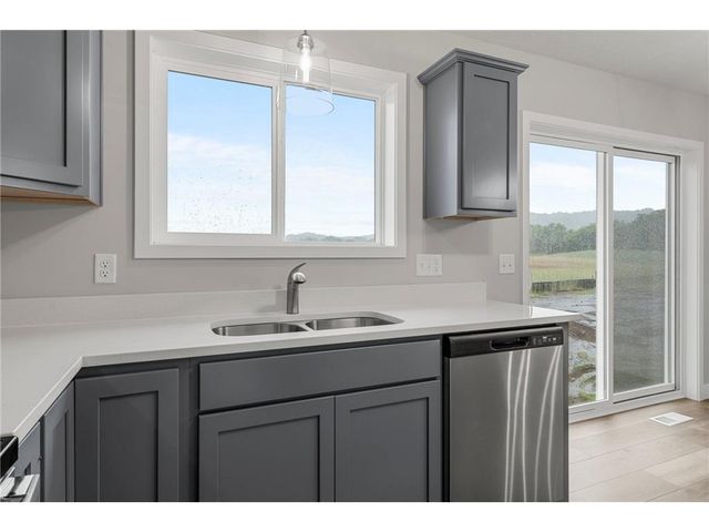 337 Ridge Road, Le Sueur, MN 56058