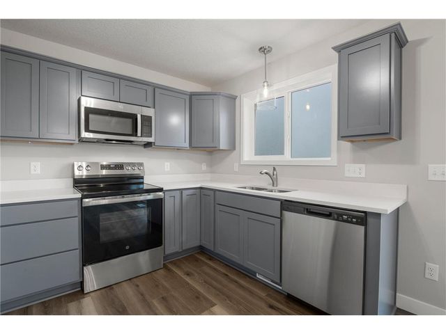 337 Ridge Road, Le Sueur, MN 56058