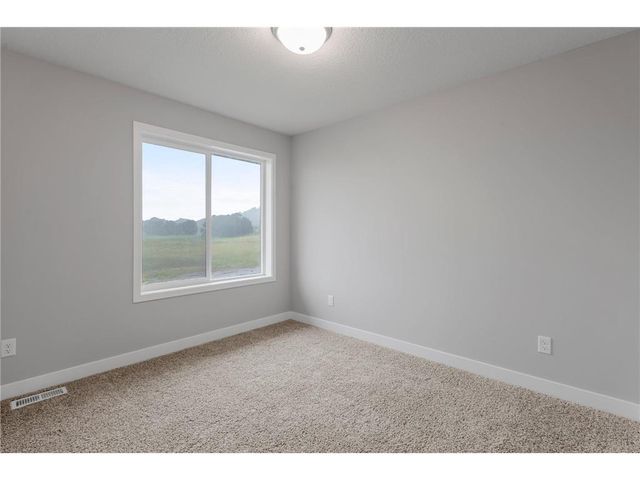 337 Ridge Road, Le Sueur, MN 56058