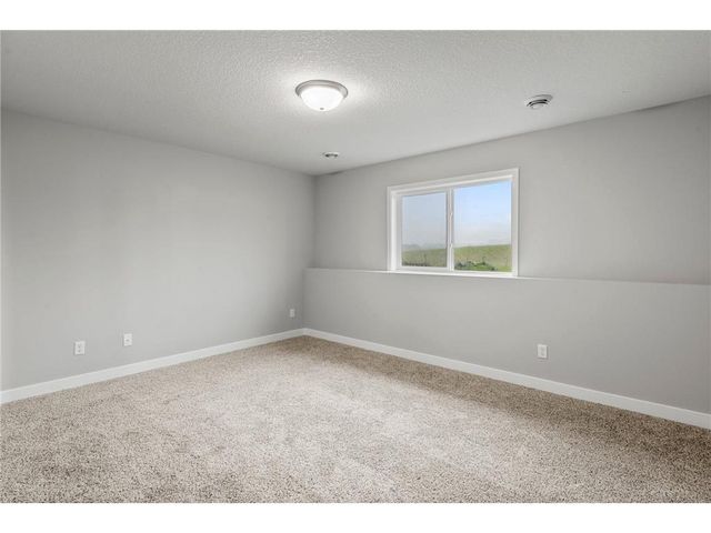 337 Ridge Road, Le Sueur, MN 56058