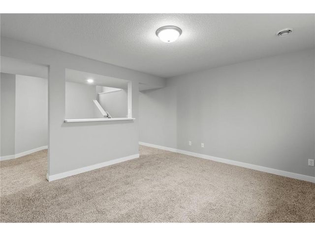 337 Ridge Road, Le Sueur, MN 56058