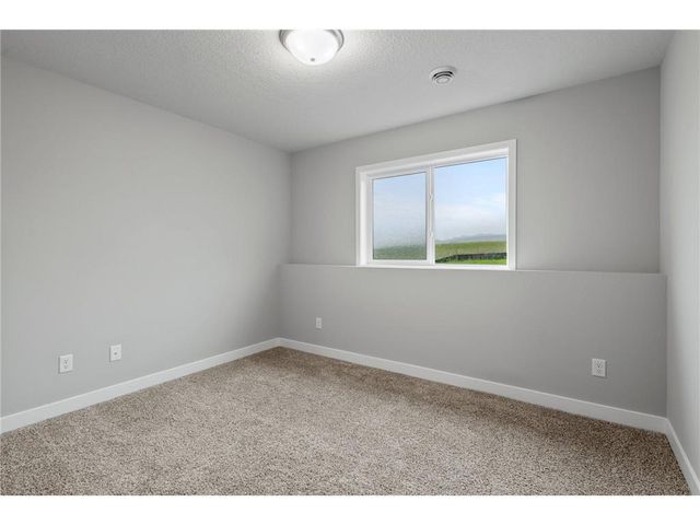 337 Ridge Road, Le Sueur, MN 56058