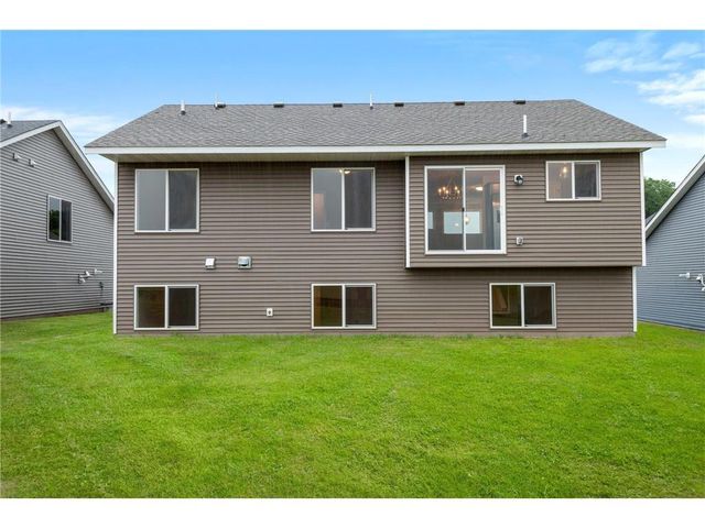 337 Ridge Road, Le Sueur, MN 56058