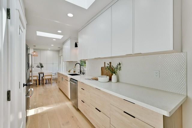 245 Los Gatos Boulevard, Los Gatos, CA 95030