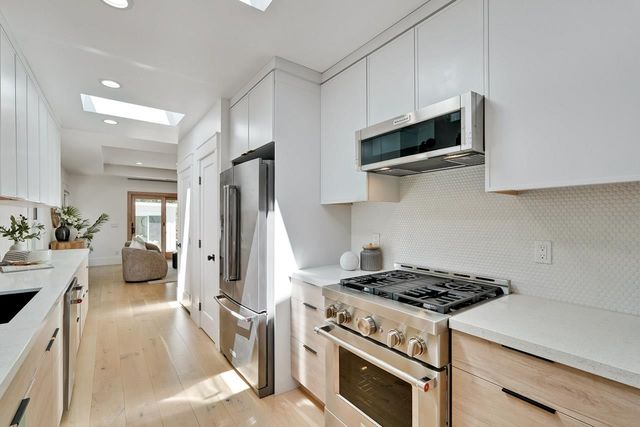 245 Los Gatos Boulevard, Los Gatos, CA 95030