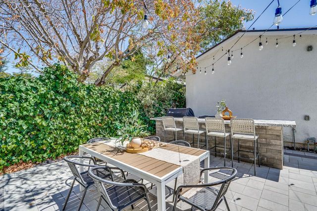 245 Los Gatos Boulevard, Los Gatos, CA 95030