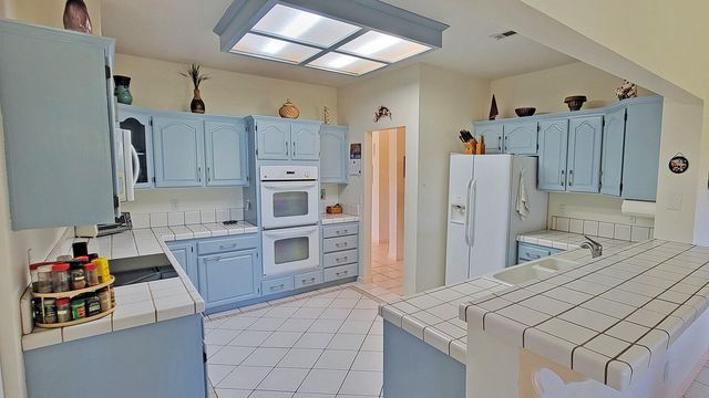 3782 Siskiyou Street, Redding, CA 96001