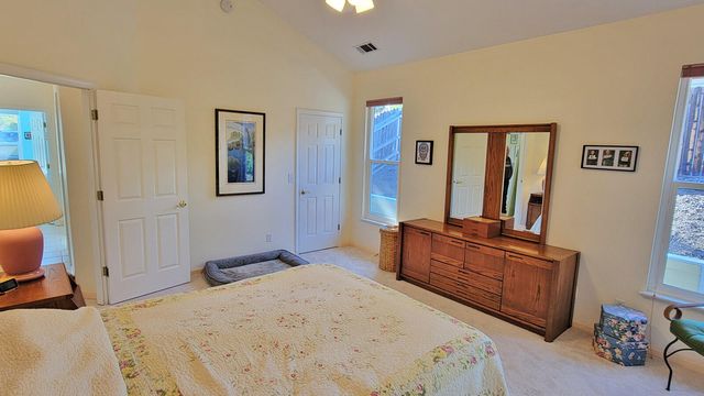 3782 Siskiyou Street, Redding, CA 96001