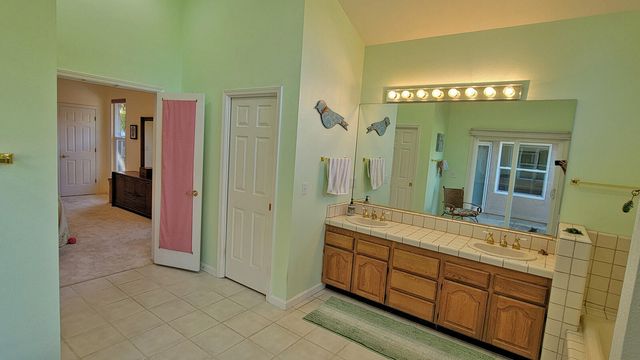 3782 Siskiyou Street, Redding, CA 96001