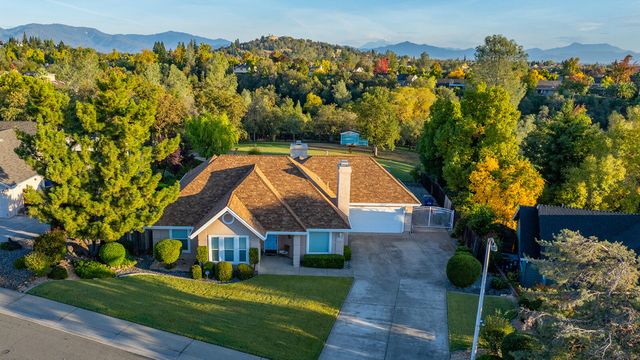 3782 Siskiyou Street, Redding, CA 96001