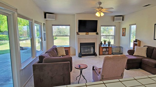 3782 Siskiyou Street, Redding, CA 96001