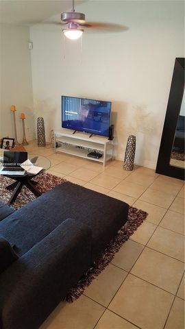 5646 Rock Island Rd 205, Tamarac, FL 33319