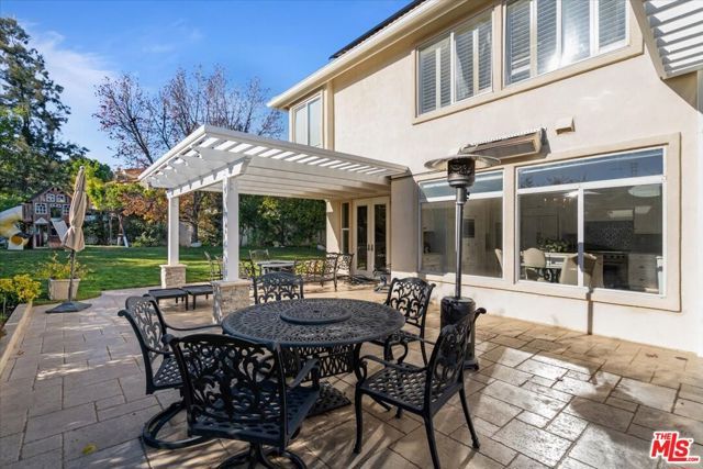 3900 Hilton Head Way, Tarzana (los Angeles), CA 91356