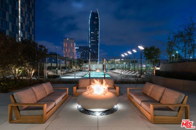 889 Francisco Street 3505, Los Angeles, CA 90017