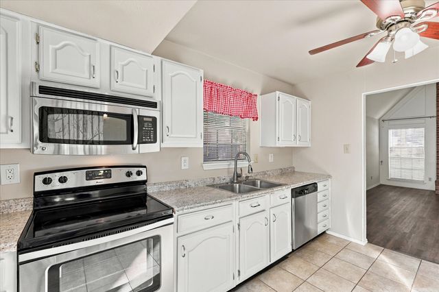 2831 Harbinger Lane, Dallas, TX 75287