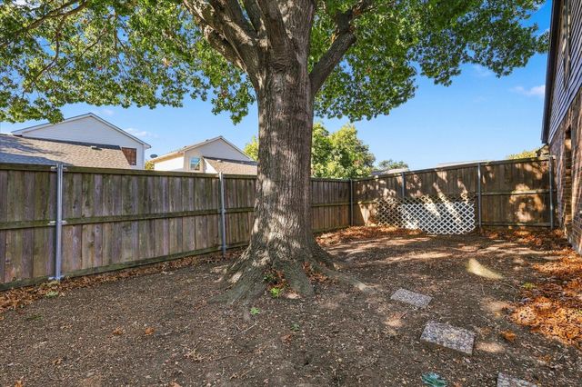 2831 Harbinger Lane, Dallas, TX 75287