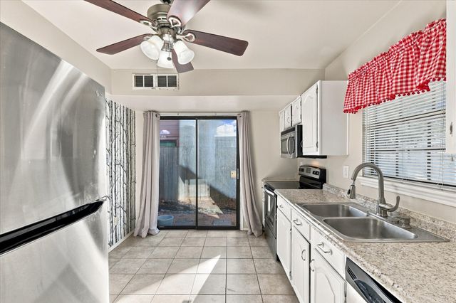 2831 Harbinger Lane, Dallas, TX 75287