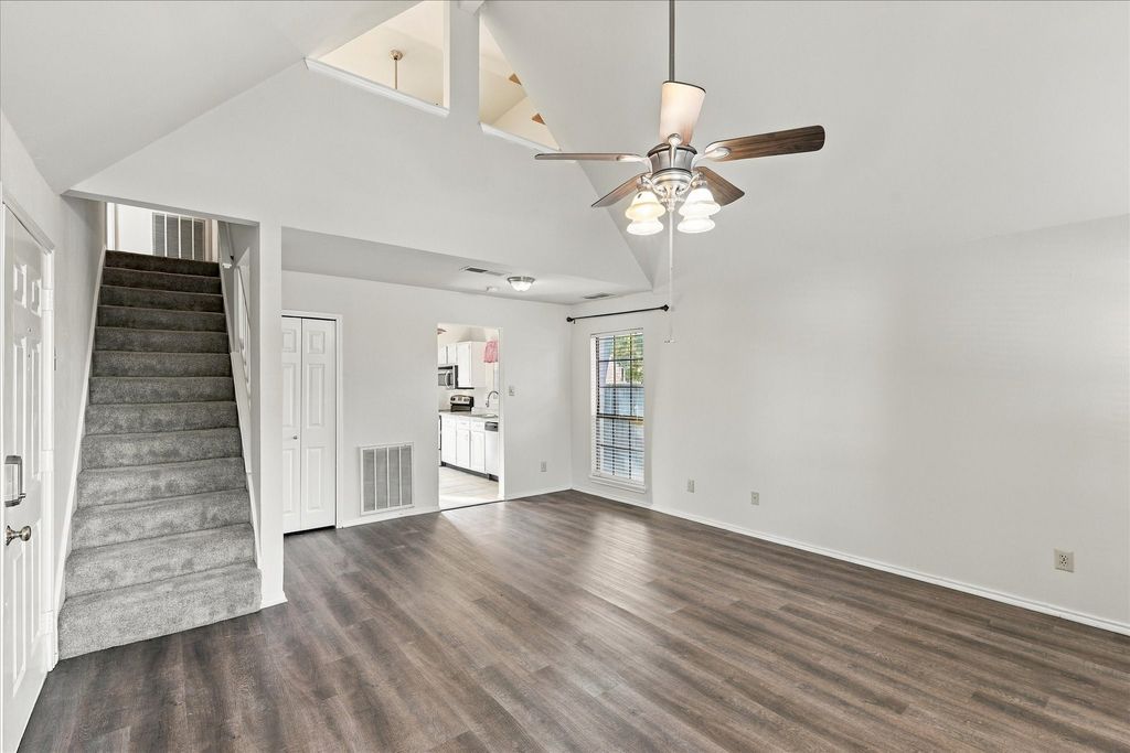 2831 Harbinger Lane, Dallas, TX 75287 — photo 4