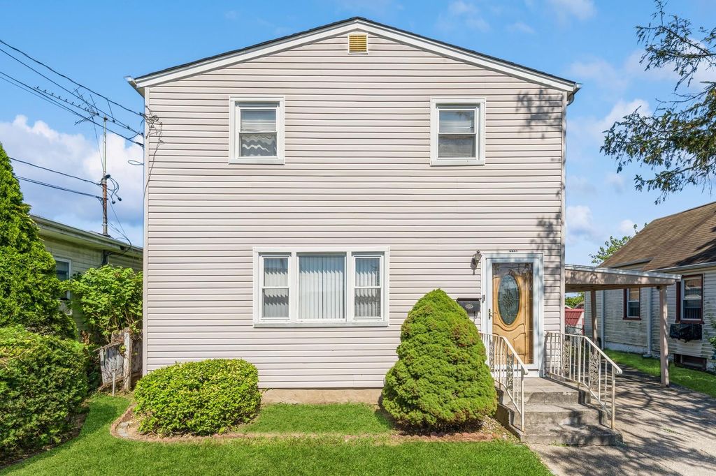 220 Elzey Ave., Elmont, NY 11003