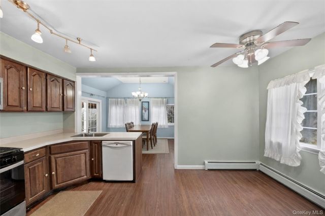 6 Lake Drive, New City, NY 10956