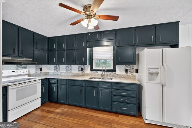 111 Indian Bend Drive, Lagrange, GA 30240