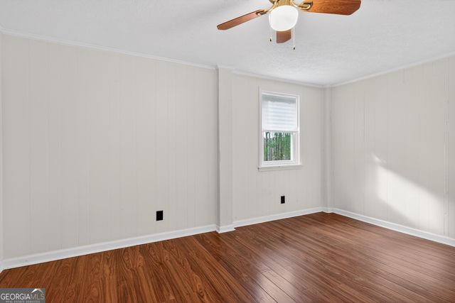 111 Indian Bend Drive, Lagrange, GA 30240