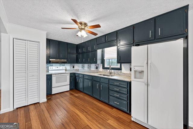 111 Indian Bend Drive, Lagrange, GA 30240