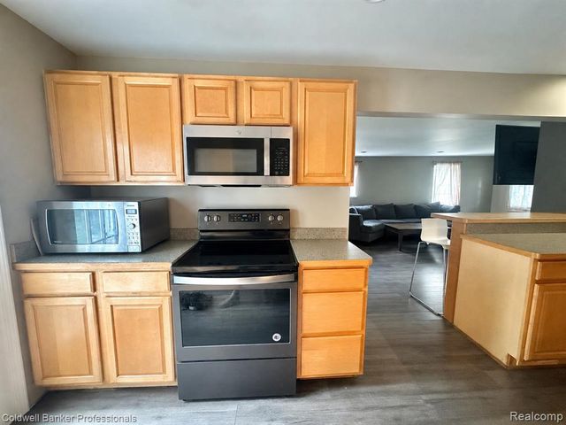 147 Myron Street, Ortonville, MI 48462