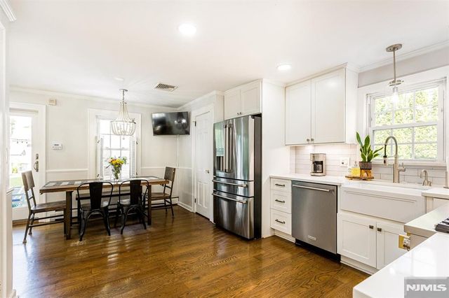 160 Woodland Avenue, Verona, NJ 07044