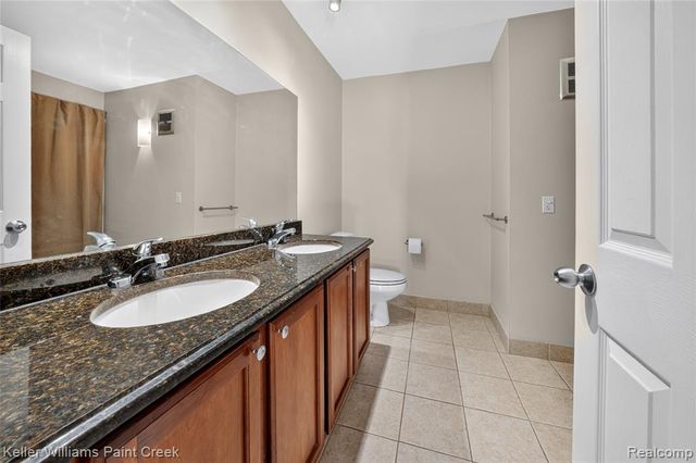 2309 Walton Boulevard 36, Rochester Hills, MI 48309