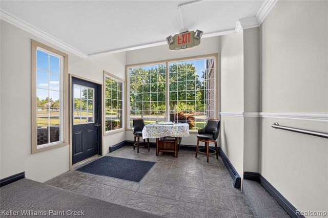 2309 Walton Boulevard 36, Rochester Hills, MI 48309