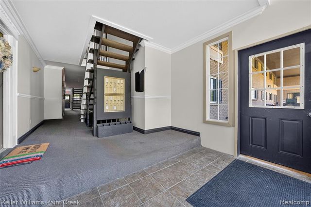 2309 Walton Boulevard 36, Rochester Hills, MI 48309