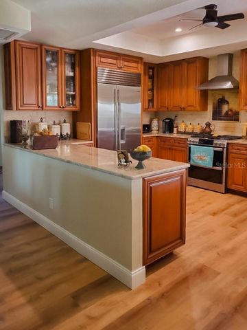 18 RIVERFRONT DRIVE, Venice, FL 34293
