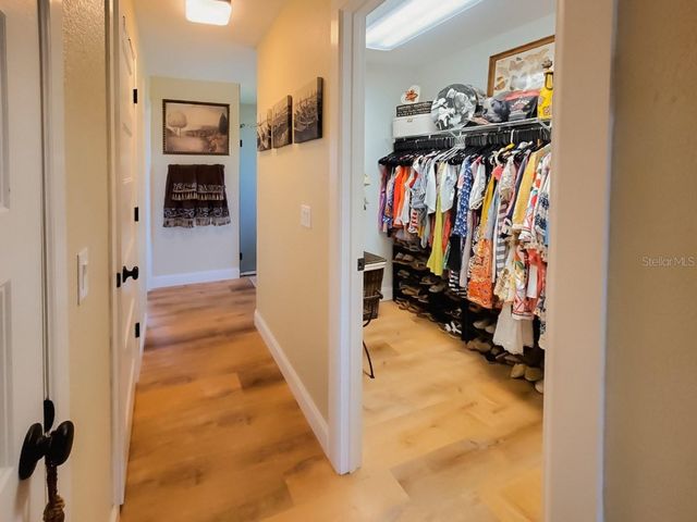 18 RIVERFRONT DRIVE, Venice, FL 34293