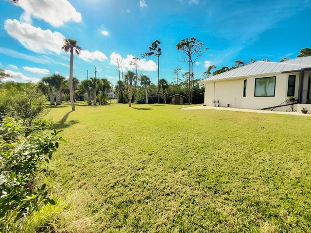 18 RIVERFRONT DRIVE, Venice, FL 34293