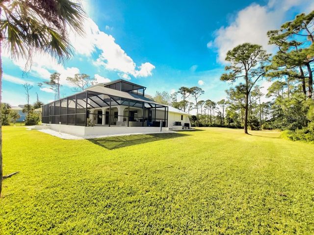 18 RIVERFRONT DRIVE, Venice, FL 34293