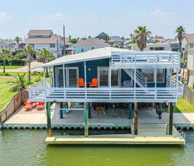 16513 Tampico Way, Jamaica Beach, TX 77554
