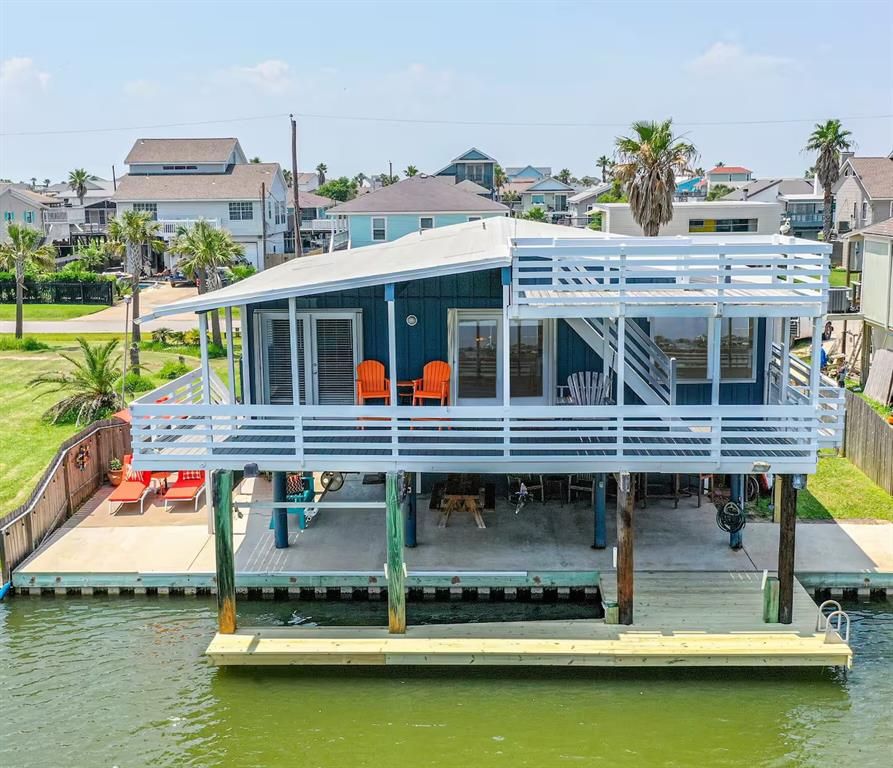 16513 Tampico Way, Jamaica Beach, TX 77554