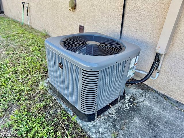 103 E 11th ST, Lehigh Acres, FL 33972