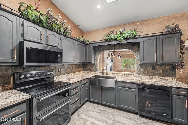 7703 E HERMOSA VISTA Drive, Mesa, AZ 85207