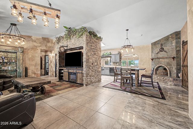7703 E HERMOSA VISTA Drive, Mesa, AZ 85207