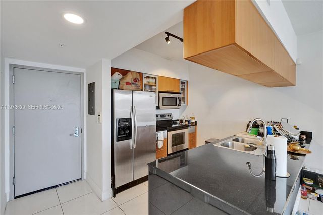 1750 N Bayshore Dr 2510, Miami, FL 33132