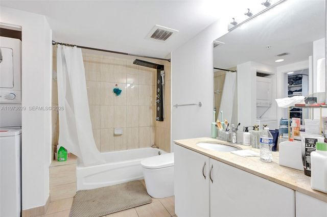 1750 N Bayshore Dr 2510, Miami, FL 33132