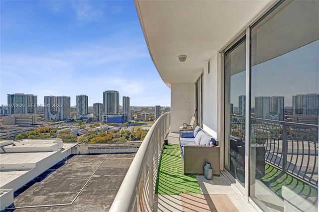 1750 N Bayshore Dr 2510, Miami, FL 33132