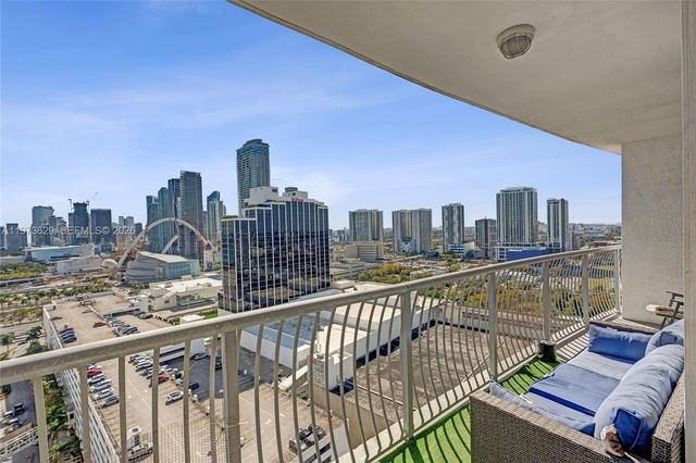 1750 N Bayshore Dr 2510, Miami, FL 33132