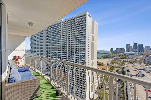 1750 N Bayshore Dr 2510, Miami, FL 33132